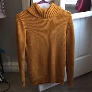 Mustard yellow turtle neck